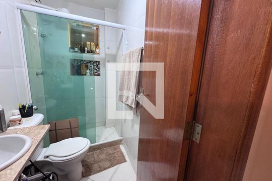 Banheiro da suíte de casa à venda com 3 quartos, 200m² em Freguesia (jacarepaguá), Rio de Janeiro