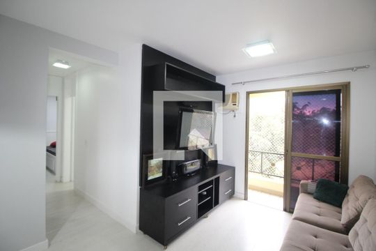 Sala de apartamento para alugar com 2 quartos, 60m² em Protásio Alves, Porto Alegre