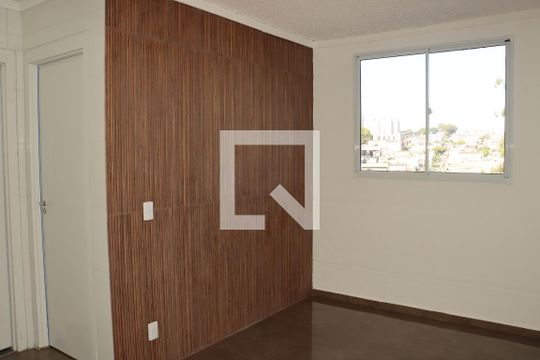 Apartamento para alugar com 2 quartos, 38m² em Cidade São Mateus, São Paulo