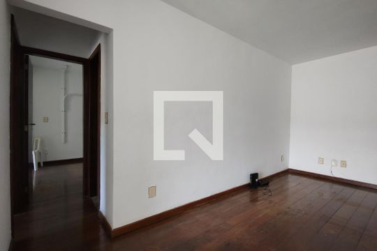Sala de apartamento para alugar com 2 quartos, 72m² em Freguesia (jacarepaguá), Rio de Janeiro