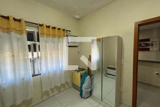 Quarto 2 de casa para alugar com 3 quartos, 100m² em Piedade, Rio de Janeiro