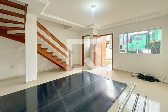 Sala de TV de casa para alugar com 2 quartos, 80m² em Ingleses Norte, Florianópolis