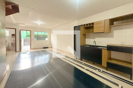 Sala/Cozinha de casa para alugar com 2 quartos, 80m² em Ingleses Norte, Florianópolis