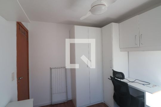 Quarto 2 de apartamento para alugar com 2 quartos, 49m² em São José, Canoas