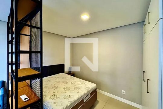 Quarto / Sala  de kitnet/studio para alugar com 1 quarto, 37m² em Hamburgo Velho, Novo Hamburgo