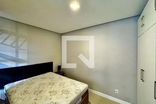 Quarto / Sala  de kitnet/studio para alugar com 1 quarto, 37m² em Hamburgo Velho, Novo Hamburgo