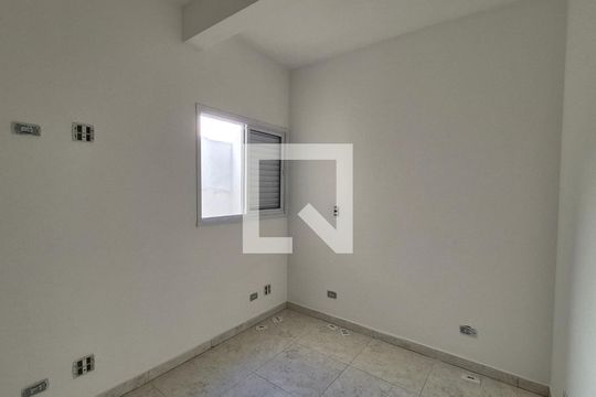 Quarto de apartamento para alugar com 2 quartos, 90m² em Jardim Guarará, Santo André