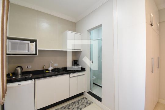 Kitnet/Studio para alugar com 1 quarto, 22m² em Centro, Curitiba