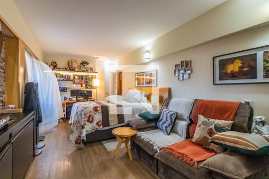 Sala/Quarto de apartamento à venda com 1 quarto, 40m² em Alphaville Industrial, Barueri
