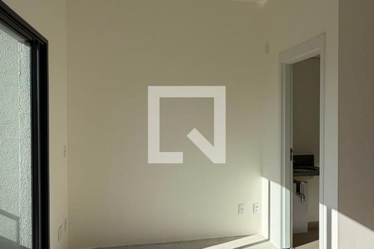 Sala/Quarto de kitnet/studio à venda com 1 quarto, 23m² em Consolação, São Paulo