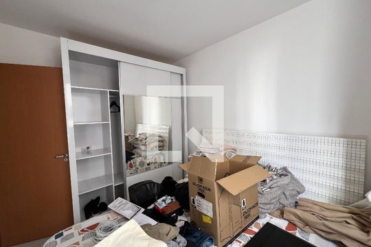 Quarto 1 de apartamento para alugar com 2 quartos, 58m² em Ouro Preto, Belo Horizonte
