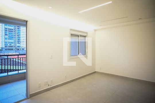Studio de kitnet/studio à venda com 1 quarto, 33m² em Vila Nair, São Paulo
