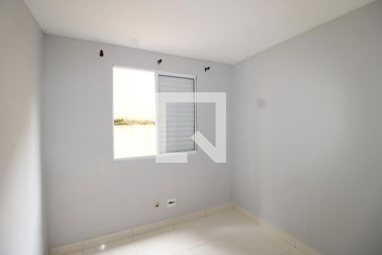 Quarto 2 de apartamento para alugar com 2 quartos, 42m² em Itaquera, São Paulo