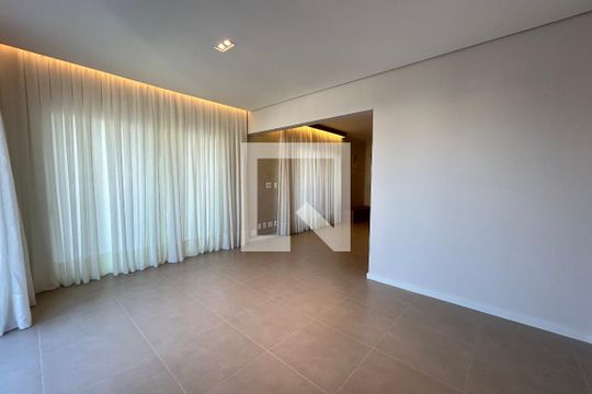 Sala de apartamento para alugar com 3 quartos, 169m² em Campeche, Florianópolis