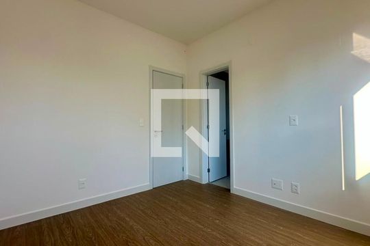 Quarto  de apartamento à venda com 4 quartos, 208m² em Vila das Flores, Nova Lima