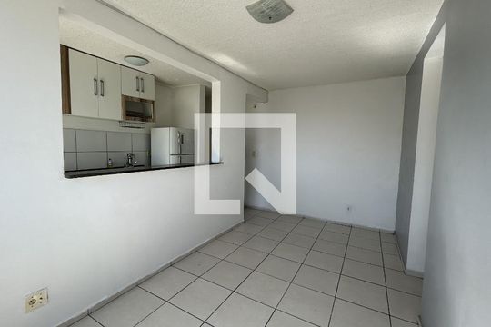 Sala de apartamento para alugar com 2 quartos, 47m² em Honório Gurgel, Rio de Janeiro