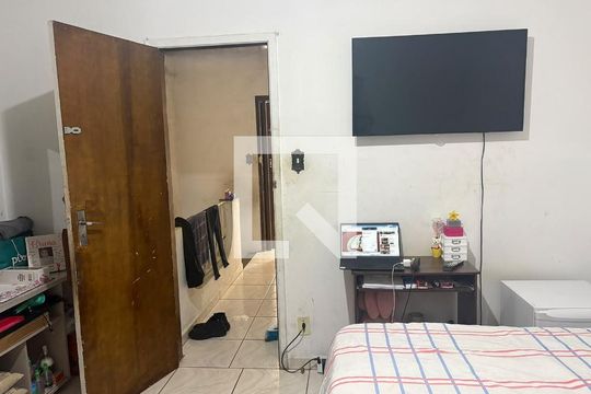 Quarto de casa à venda com 2 quartos, 125m² em Jardim Silvana, Santo André