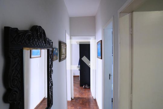 Corredor de apartamento para alugar com 3 quartos, 101m² em Serra, Belo Horizonte