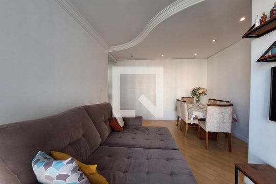 Sala  de apartamento para alugar com 2 quartos, 68m² em Vila Valparaíso, Santo André
