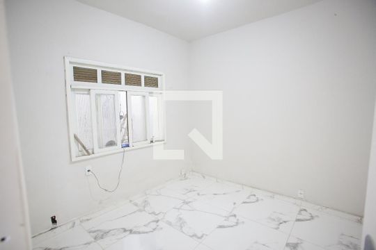 Quarto 2 de casa para alugar com 3 quartos, 90m² em Anil, Rio de Janeiro