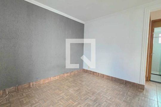 Suíte de apartamento para alugar com 2 quartos, 50m² em Bernardo de Souzaa, Vespasiano