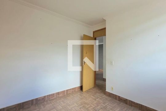 Suíte de apartamento para alugar com 2 quartos, 50m² em Bernardo de Souzaa, Vespasiano