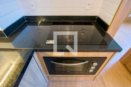 Sala/Cozinha de apartamento para alugar com 1 quarto, 42m² em Jardim, Santo André