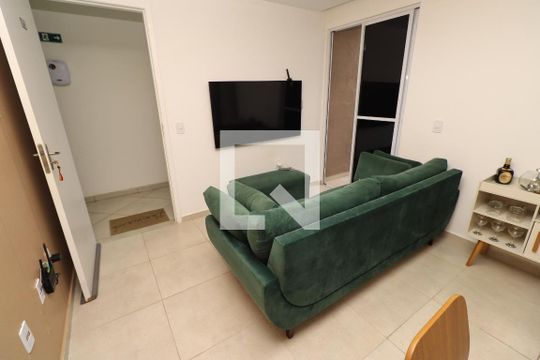 Apartamento para alugar com 2 quartos, 50m² em Fazenda Grande Iv, Salvador