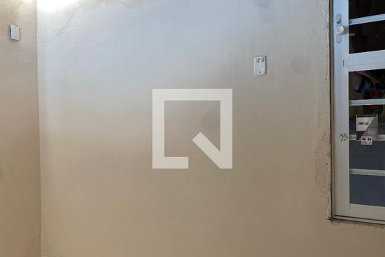 Casa para alugar com 2 quartos, 70m² em Cavalcanti, Rio de Janeiro