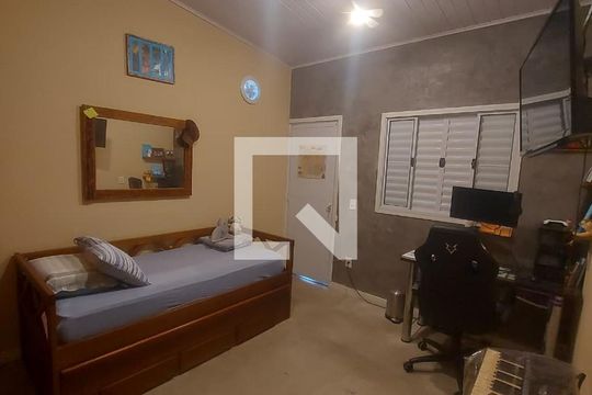 Quarto de casa à venda com 5 quartos, 300m² em Artur Alvim, São Paulo