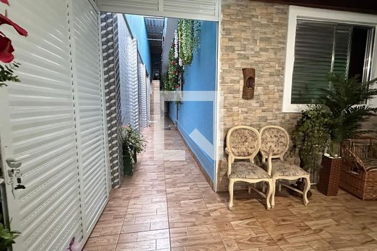 Casa para alugar com 2 quartos, 108m² em Vila Santana, São Paulo