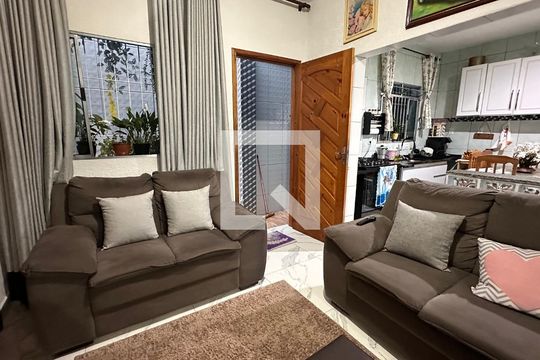 Casa para alugar com 2 quartos, 108m² em Vila Santana, São Paulo