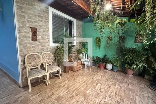 Casa para alugar com 2 quartos, 108m² em Vila Santana, São Paulo