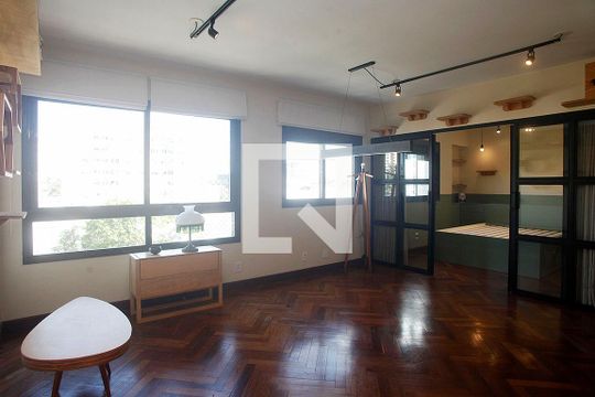 Sala de apartamento à venda com 1 quarto, 56m² em Santana, Porto Alegre