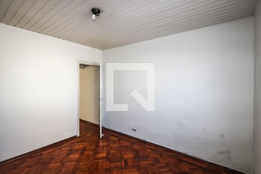 Sala 2 de casa à venda com 3 quartos, 200m² em Cambuci, São Paulo