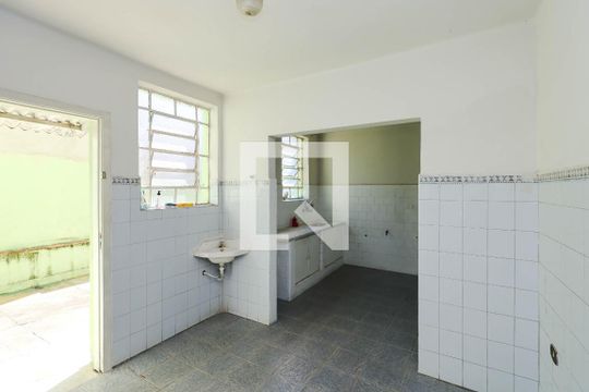 Cozinha de casa à venda com 3 quartos, 200m² em Cambuci, São Paulo