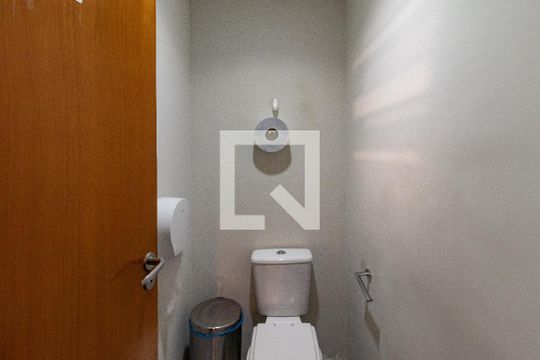 Lavabo de casa para alugar com 2 quartos, 200m² em Várzea da Barra Funda, São Paulo