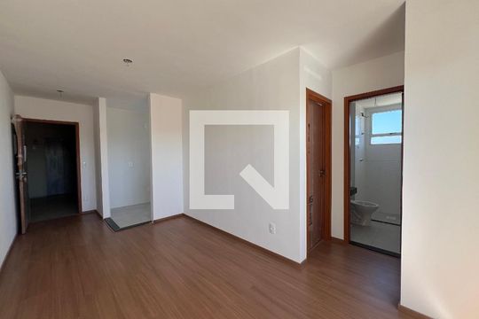 Sala de apartamento para alugar com 2 quartos, 50m² em Tijuca, Belo Horizonte
