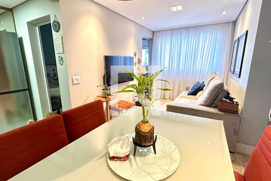 Apartamento para alugar com 2 quartos, 59m² em Picanço, Guarulhos