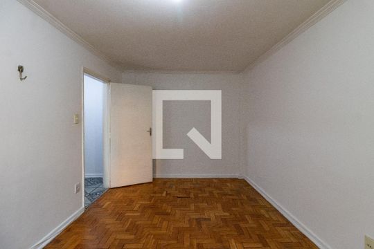 Quarto 1 de apartamento para alugar com 2 quartos, 74m² em Água Branca, São Paulo