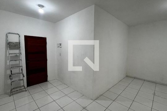 Studio de casa para alugar com 1 quarto, 20m² em Jardim Paraiso, Santo André