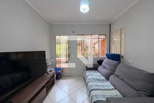 Sala de apartamento à venda com 2 quartos, 64m² em Vila Valparaíso, Santo André