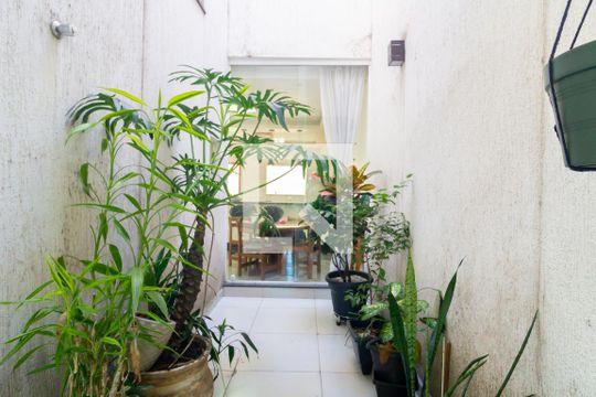Casa à venda com 3 quartos, 145m² em Itaquera, São Paulo