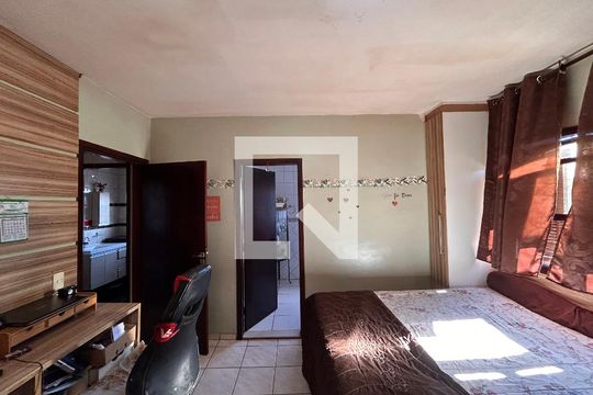 Quarto 1 - Suíte 1  de casa à venda com 3 quartos, 240m² em Vila Santana, São Paulo