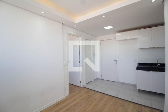 Sala de apartamento para alugar com 2 quartos, 34m² em Brasilândia, São Paulo