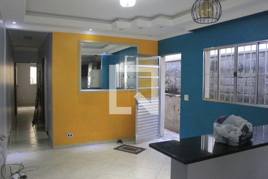 Casa para alugar com 2 quartos, 120m² em Jardim Ponte Alta I, Guarulhos