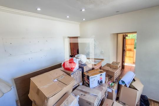 Casa à venda com 3 quartos, 75m² em Bonsucesso, Rio de Janeiro
