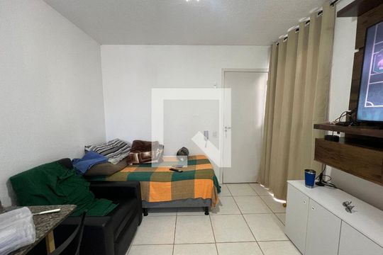 Apartamento à venda com 2 quartos, 42m² em Caiapos, Contagem
