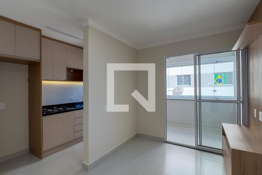 Sala de apartamento para alugar com 2 quartos, 44m² em Várzea de Baixo, São Paulo