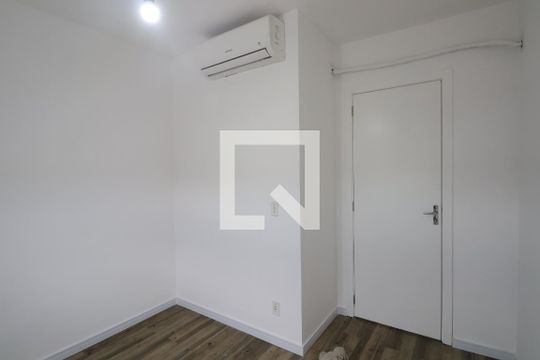 Quarto 2 de apartamento à venda com 2 quartos, 56m² em Fátima, Canoas
